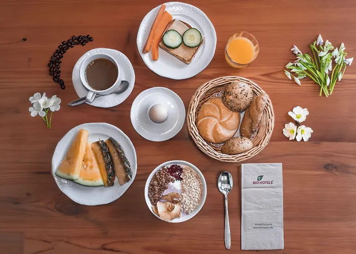 Pirker's Natur- & Bio 3*